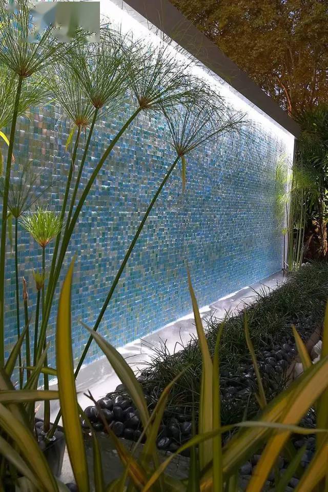 创意水景墙,就一个字"美"_花园里_网络_文旅