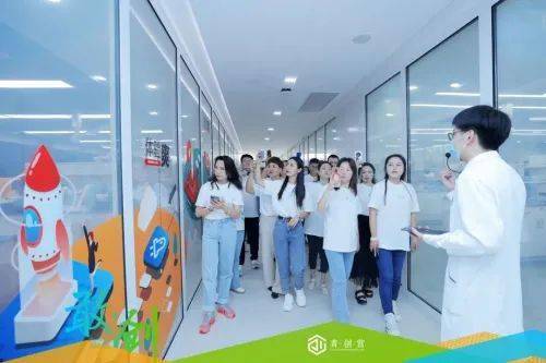 无限极新添一死一重伤案：多名受害者错失了治病