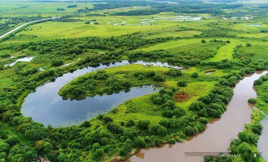 虎头旅游景区产风景的地方一个有故事虎林这里是乌苏里江的起点知青