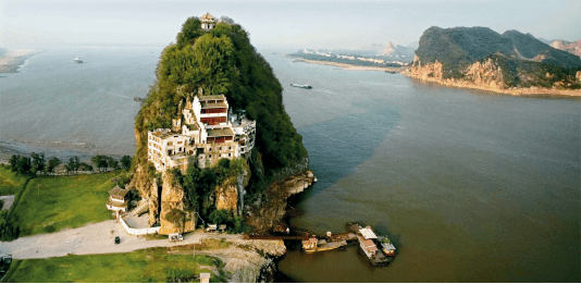 被称为雪帅)高奏凯歌,所向披靡,情场上的"彭郎"(在小孤山对岸的彭浪矶