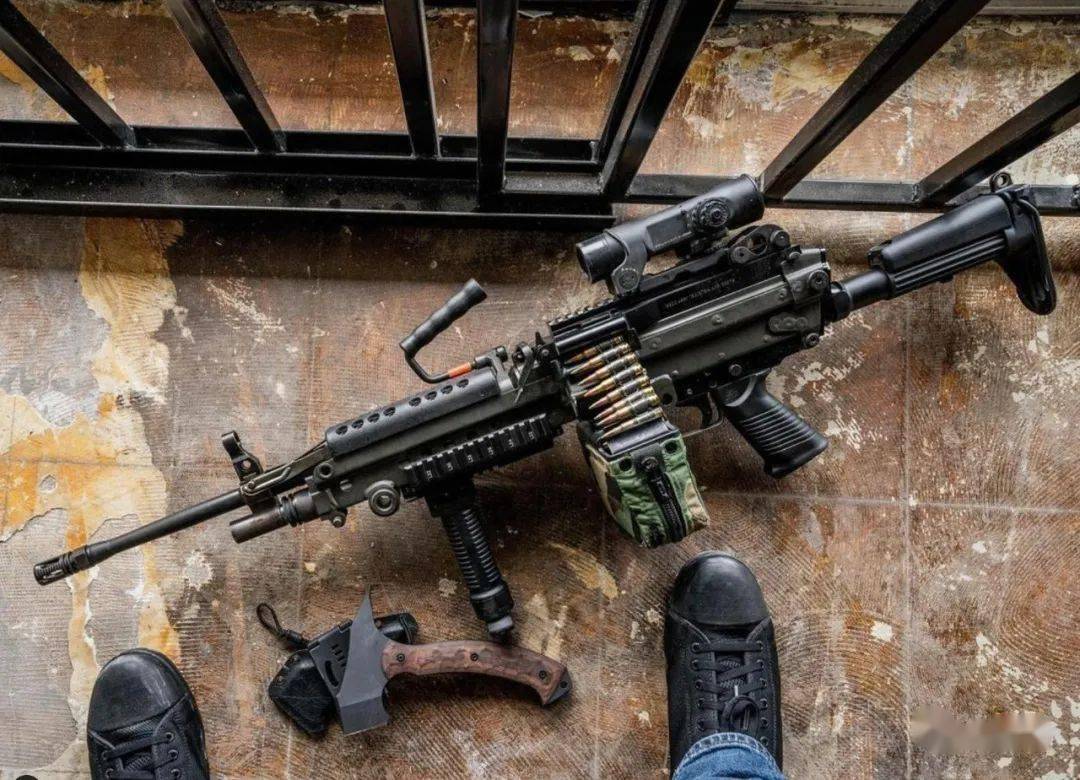 枪械摄影佳作枪要骚起来没几个男人扛得住