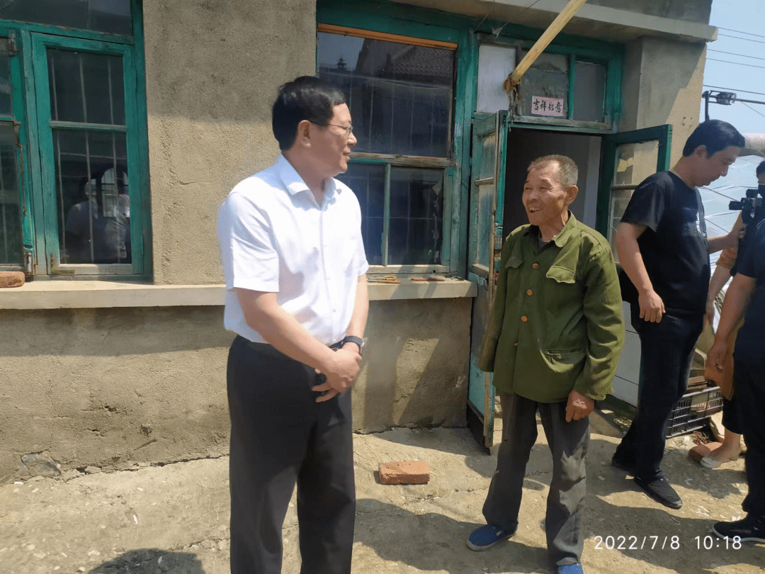 王百胜深入基层党组织联系点走访调研