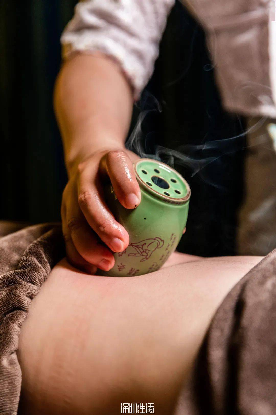 对于肠胃不好,宫寒,容易痛经,想瘦腰部……的女孩子来说,「傣式腰部