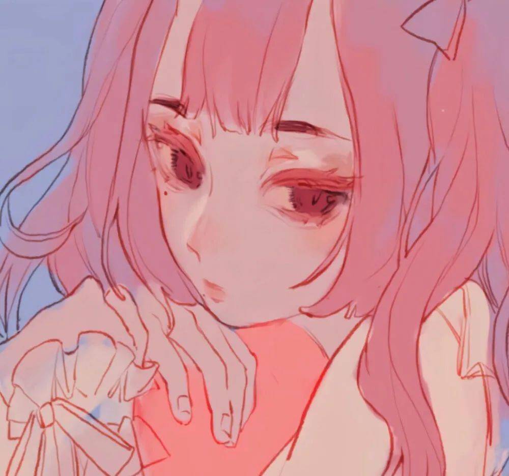 女生动漫头像 眼神迷离_侵权_来自_图文