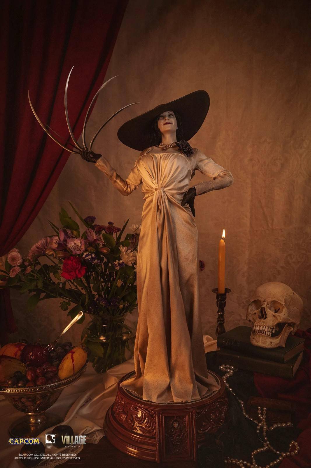 只需万元人民币生化危机8吸血鬼夫人模型带回家