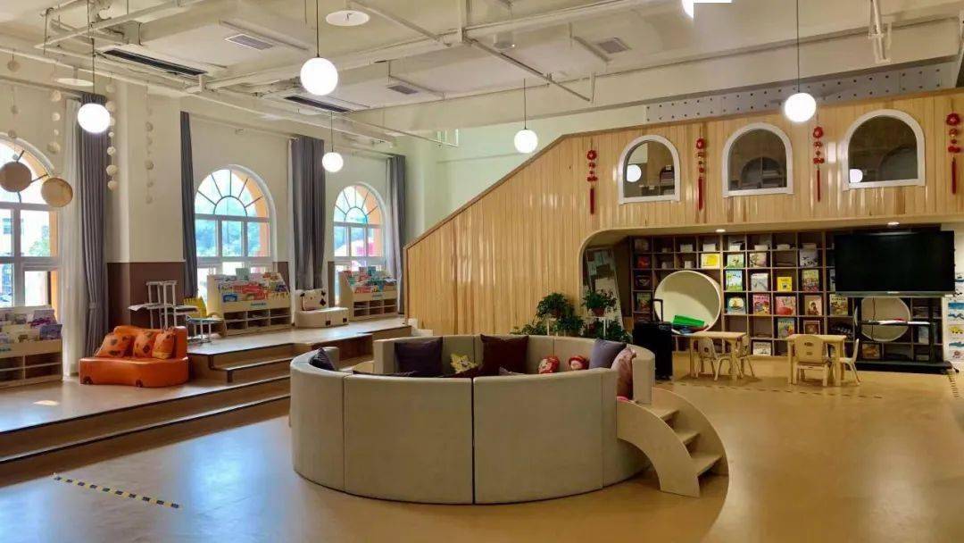 2020年11月评为"西安市一级幼儿园",是空军工程大学举办的一所部队