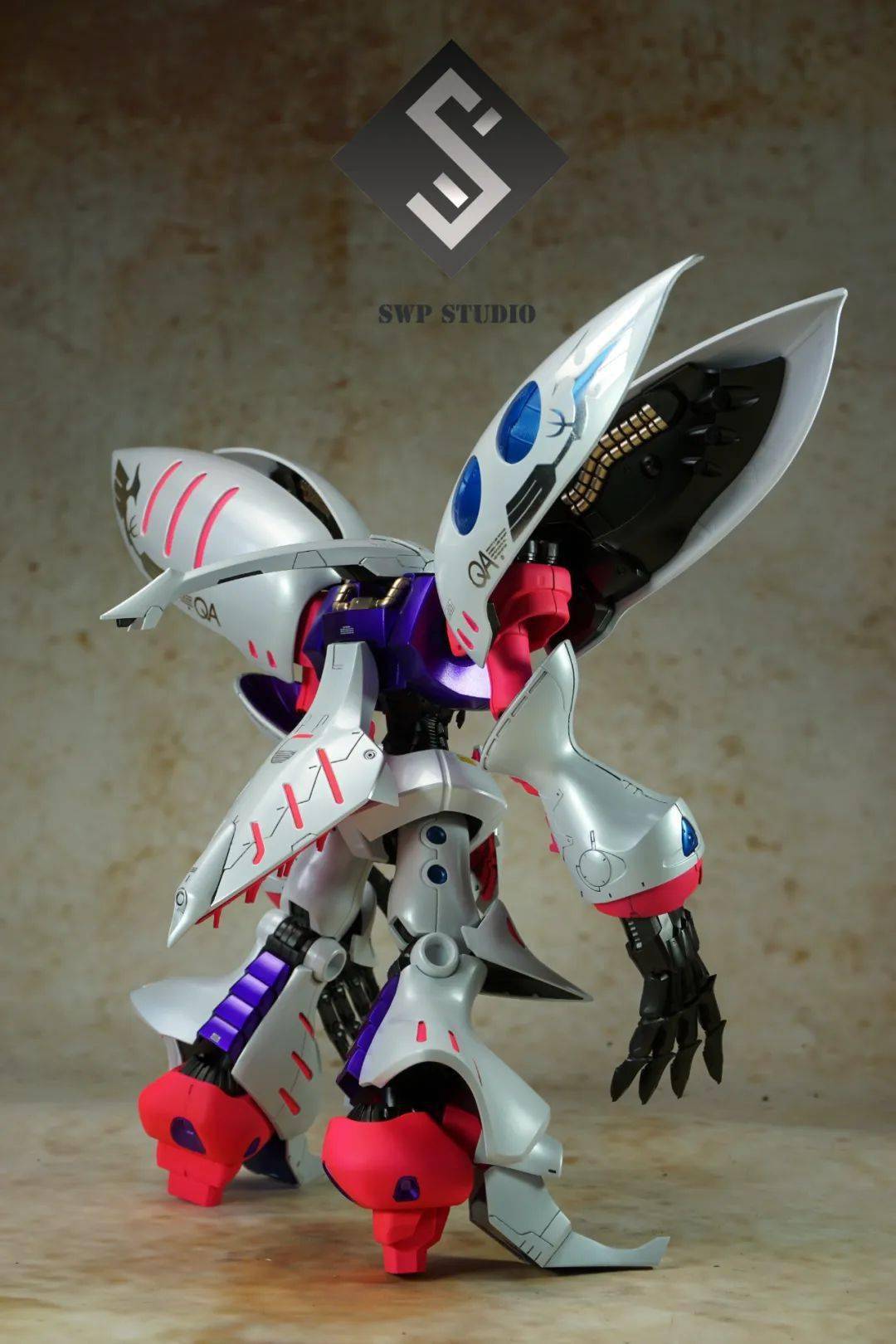 mg美丽卡碧尼珍珠色涂装