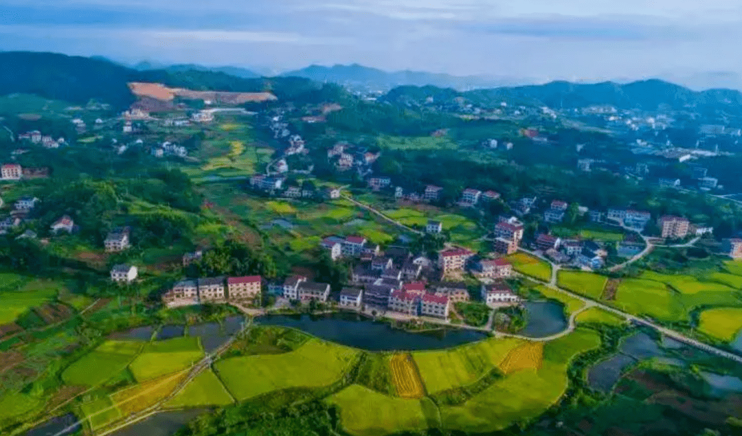 微洪江丨洪江市下坪村拧成一股绳共建幸福家园