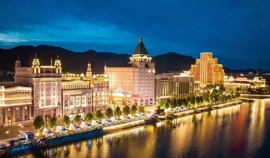 横店夏日戏水潮玩节358元人起7月22日三日游铁发7月23日二日游铁发