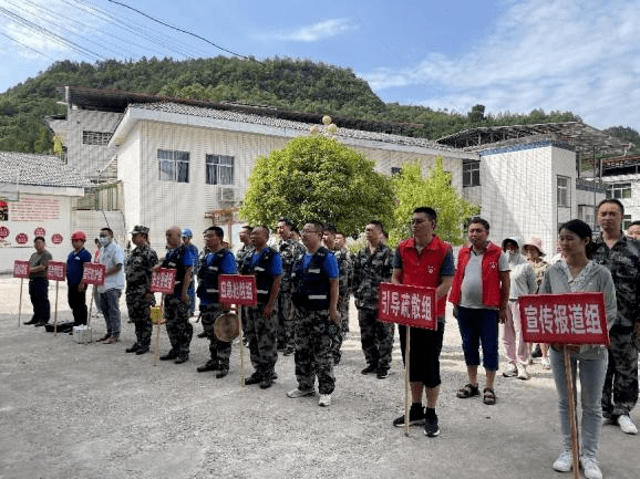 万源市玉带乡三步走扎实开展防汛救灾工作