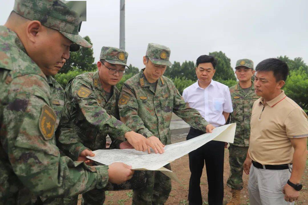 新闻河南省漯河军分区领导到郾城区检查调研防汛救灾准备工作