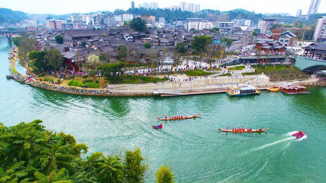 四川恩阳承办顶级龙舟赛事27支队伍逐浪比拼