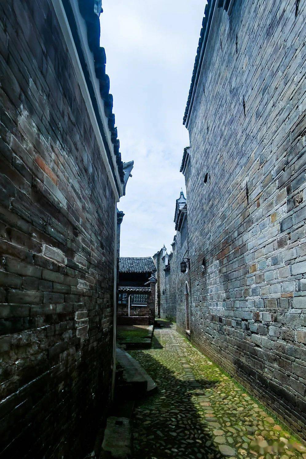 撫州:流坑古建古巷多_萬壽宮_遺址_巷道