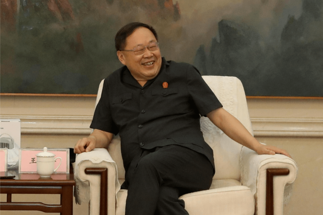 北京高院二级巡视员,机关党委专职副书记王新宇受高院党组成员,机关