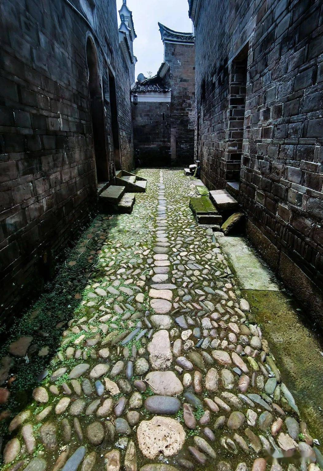 撫州:流坑古建古巷多_萬壽宮_遺址_巷道