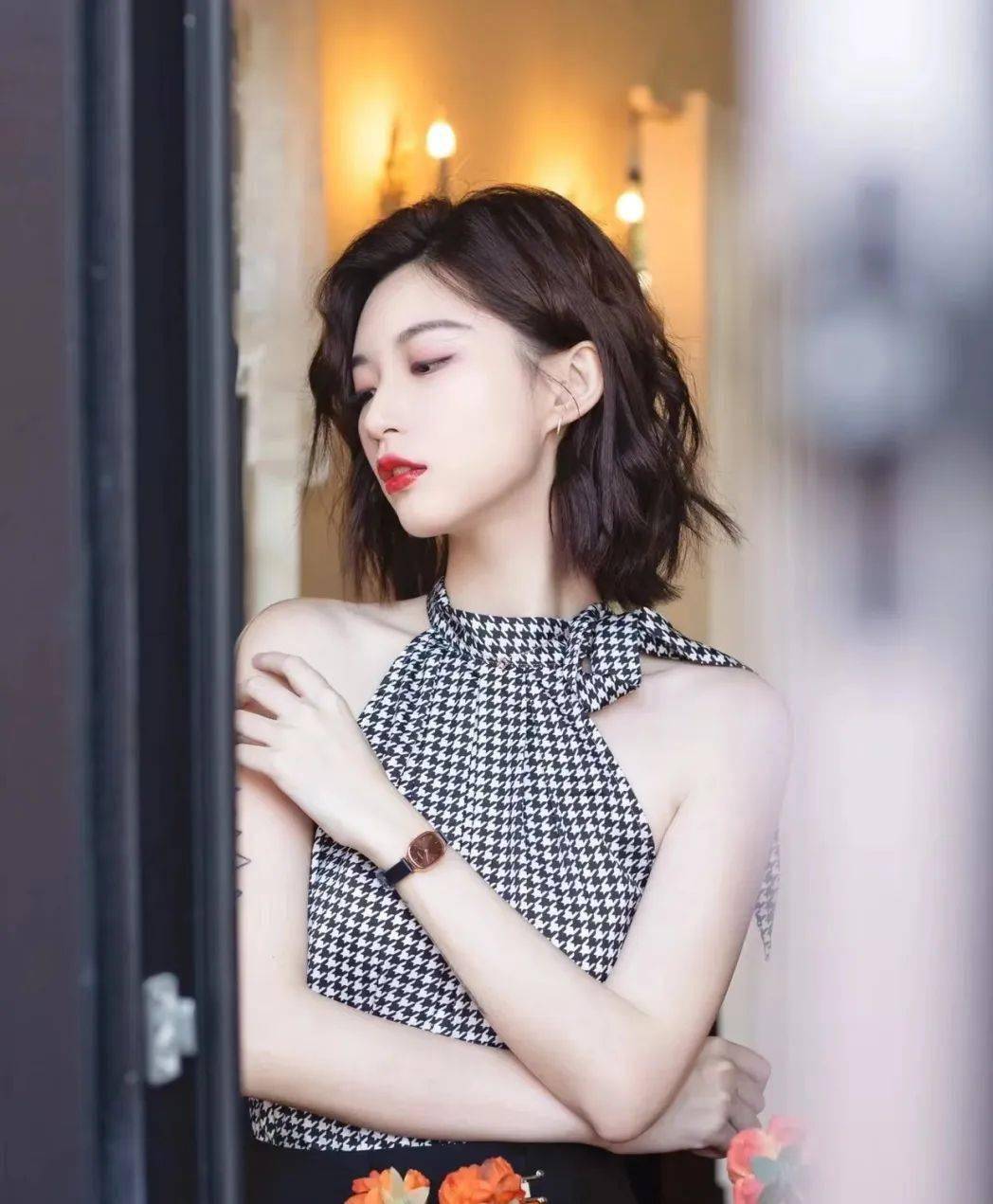 木马短烫,气质微微卷_should_短发_bangs