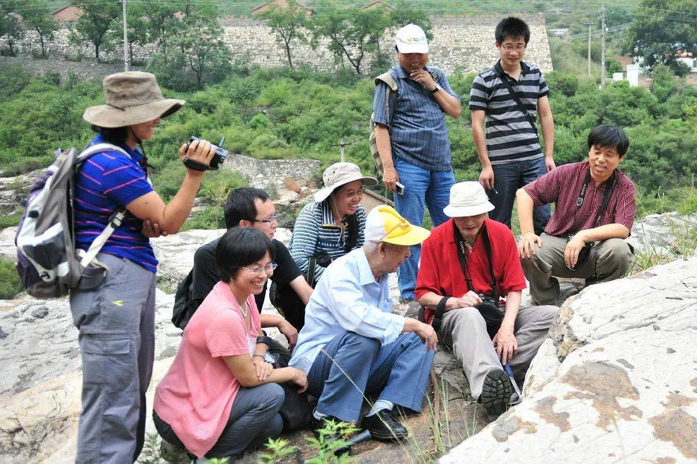 执着一生,96岁的冯老把中国古地理学推向世界_冯增昭_国际性_研究