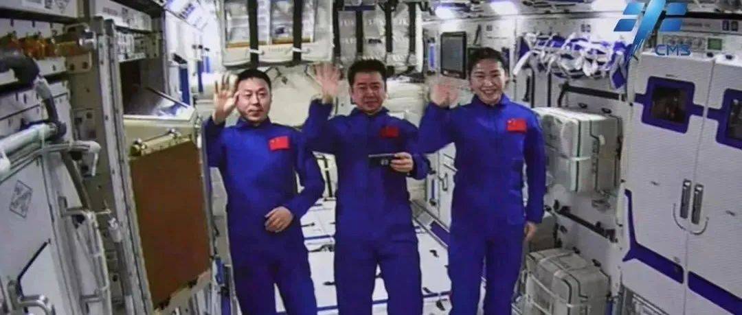 神舟十四号航天员乘组顺利进入问天实验舱_神十四航天员顺利进入问天实验舱_首次!中国航天员在轨进入科学实验舱_问天实验舱成功发射