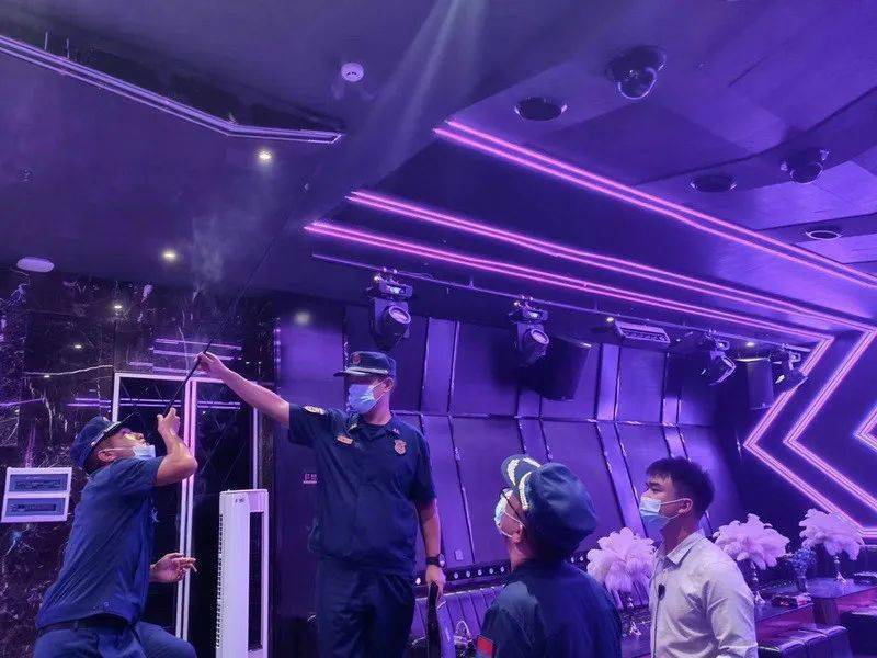 【喜迎二十大 除患保平安】普洱消防排查整治全市歌舞娱乐场所安全