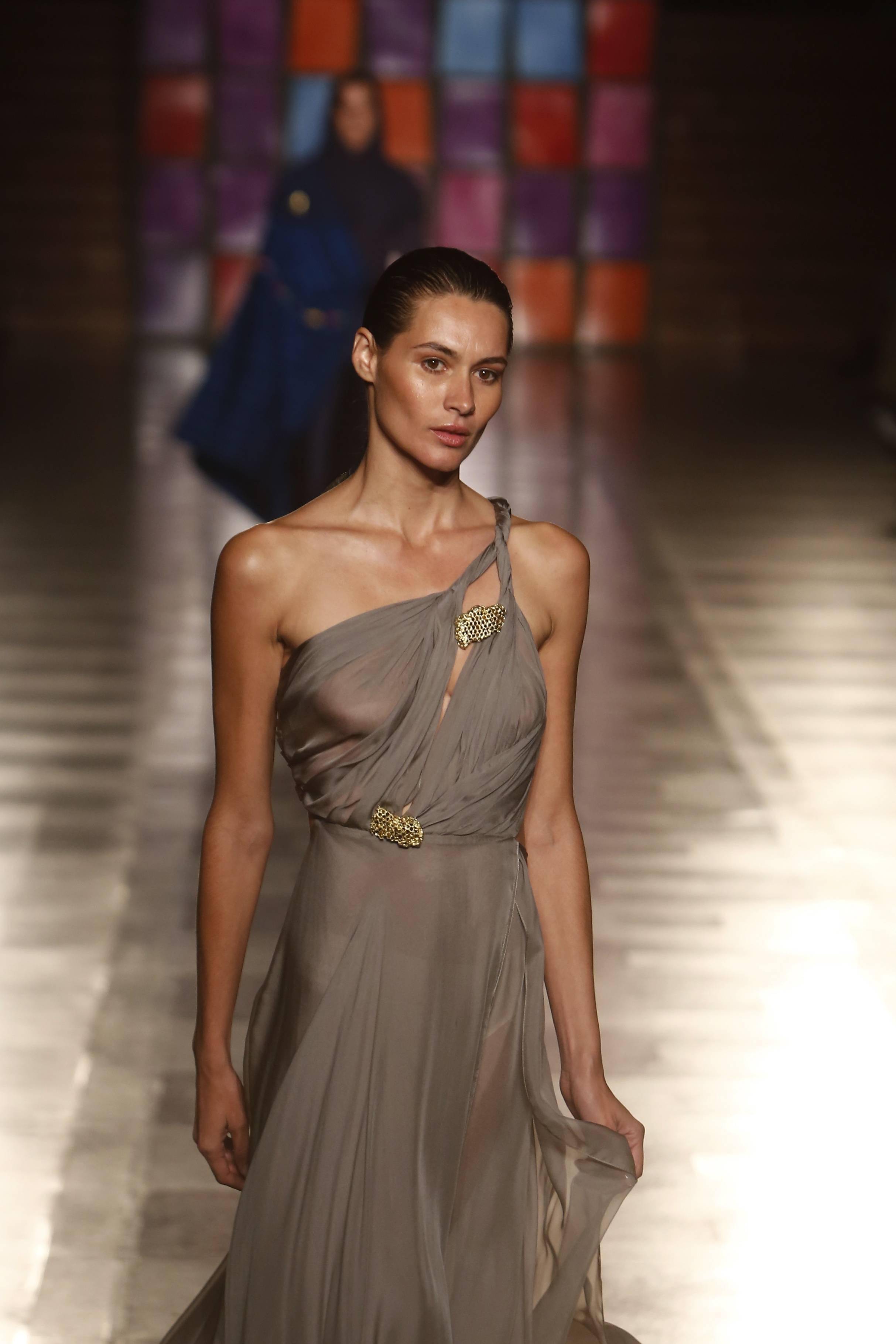 哥伦比亚时装展——设计师胡安·巴勃罗·索卡拉斯时装秀