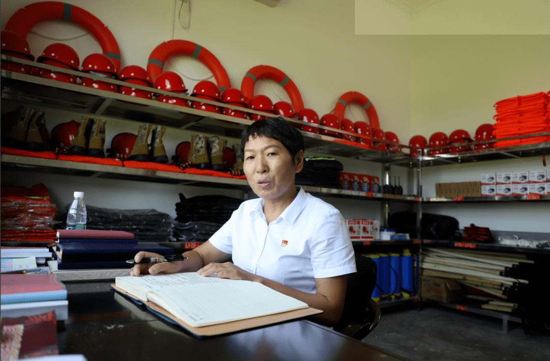 榜样先锋硬核村支书丁全球用应急思维打造平安村