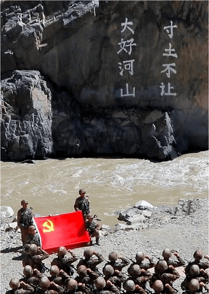 的国家哪有什么岁月静好不过是有人替我们负重前行今天是八一建军节