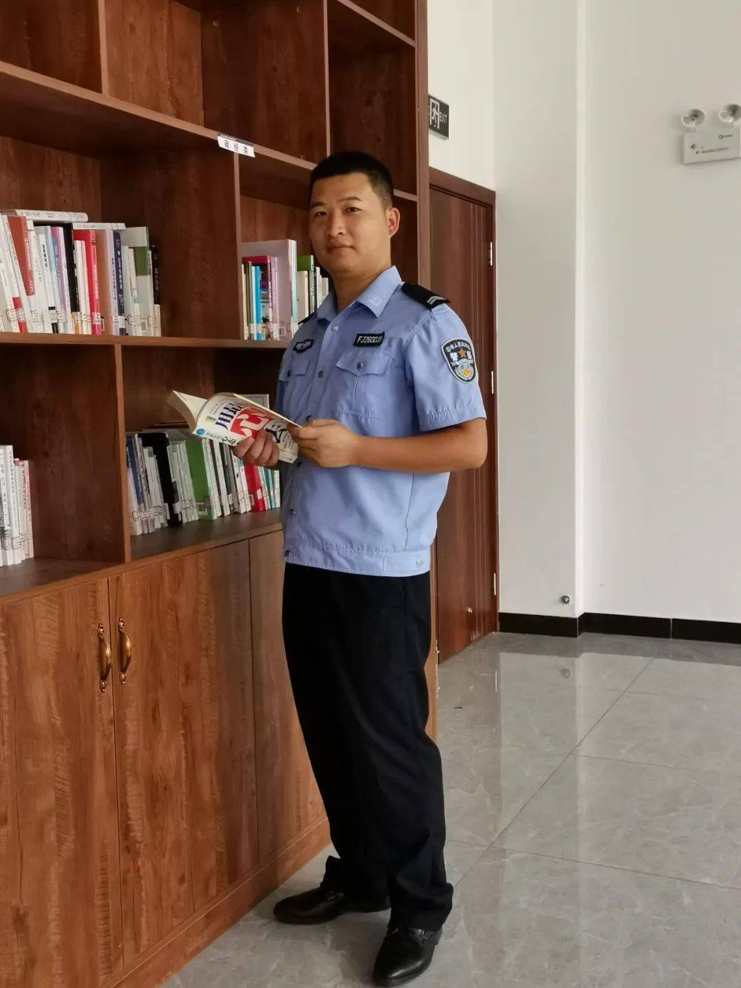 八一特辑 | 戎装换警服 初心永不改