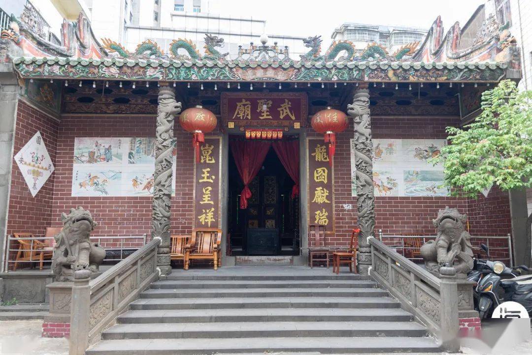 逛不完の龙昆上村!