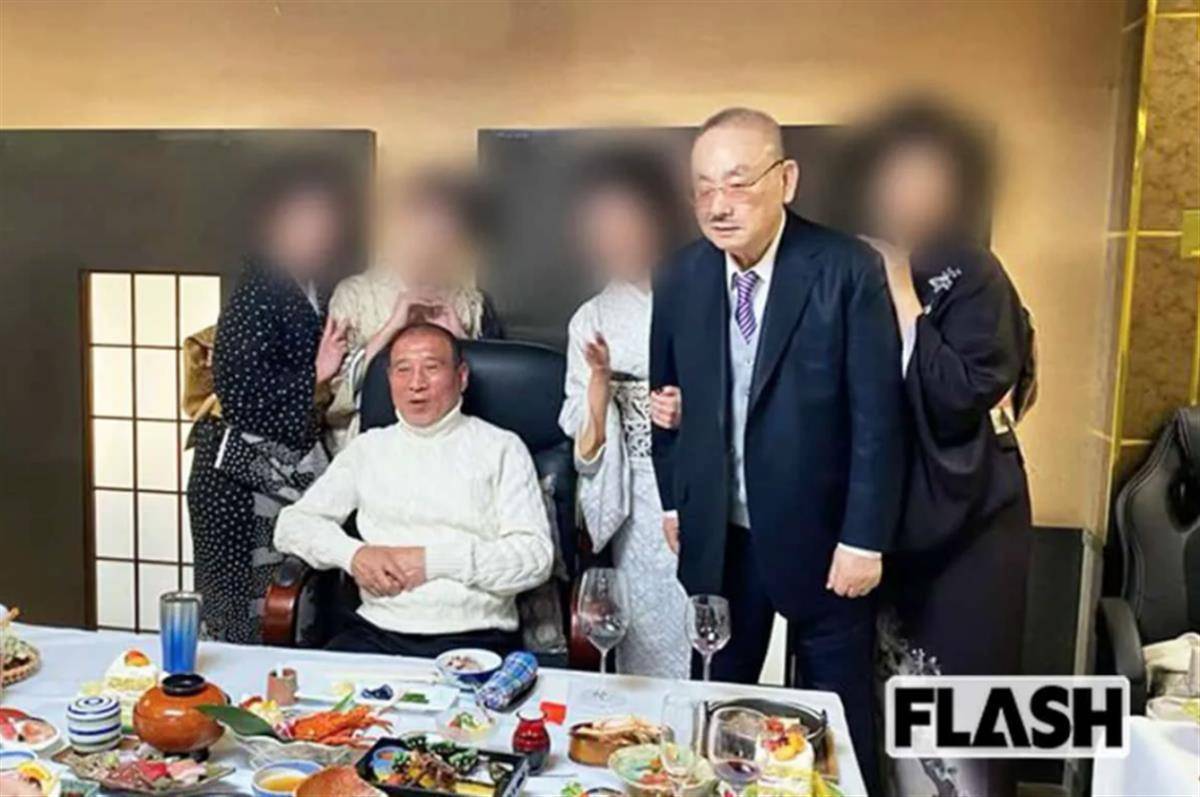 据日媒报道,7月29日,日本最大黑帮六代目山口组组长司忍和"二当家"