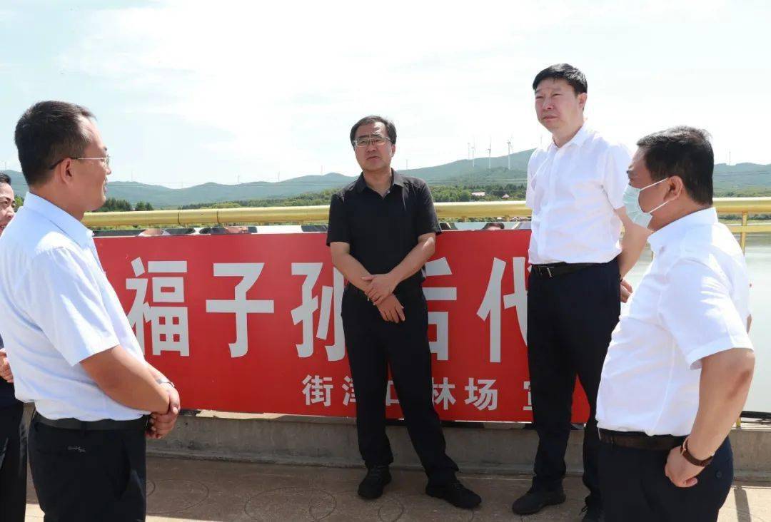 3日,市委书记,市总河湖长王秋实先后赴同江市,建三江农科区,抚远市