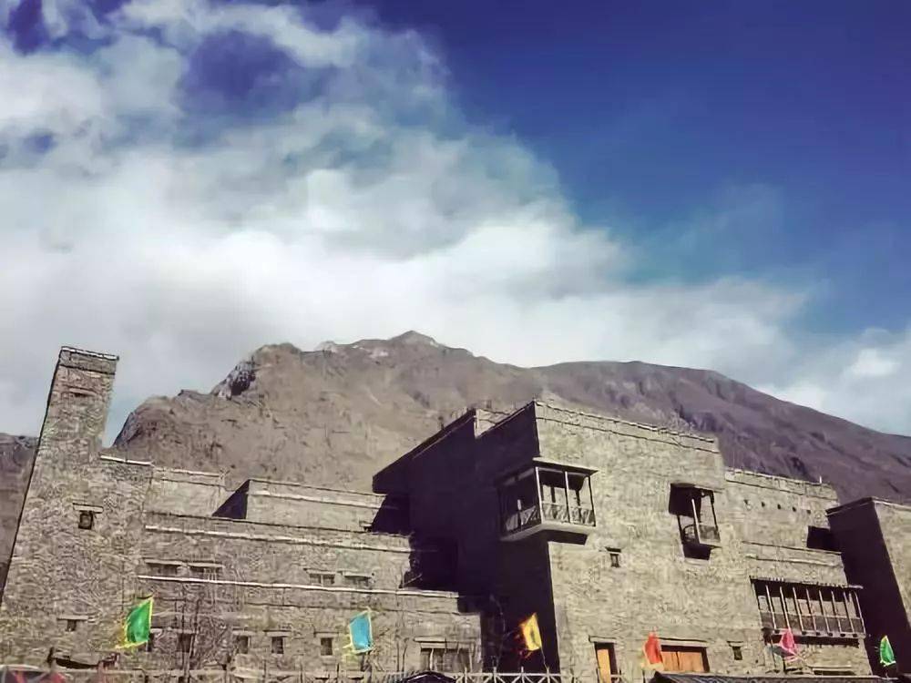 比俄么塘小众!又一个高山花海曝光,日出星空一网打尽!_ami_桃坪_黄草