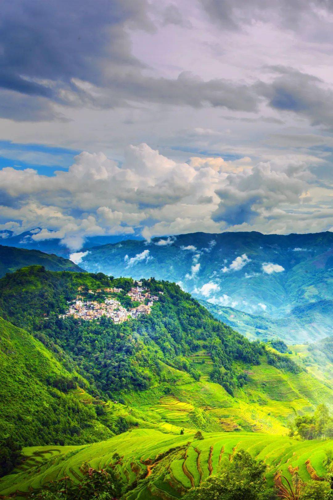 比贵州更仙,机票往返低至1k,云南藏了个小众绝美的世外桃源!