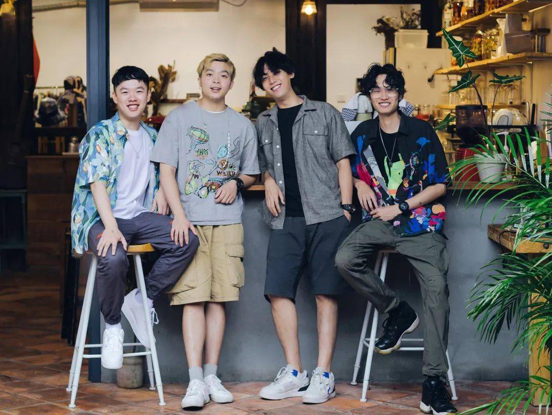 新光店0819迷路鲸鱼巡演重启和好朋友艾斯比尔一起圆满去年未完的约定