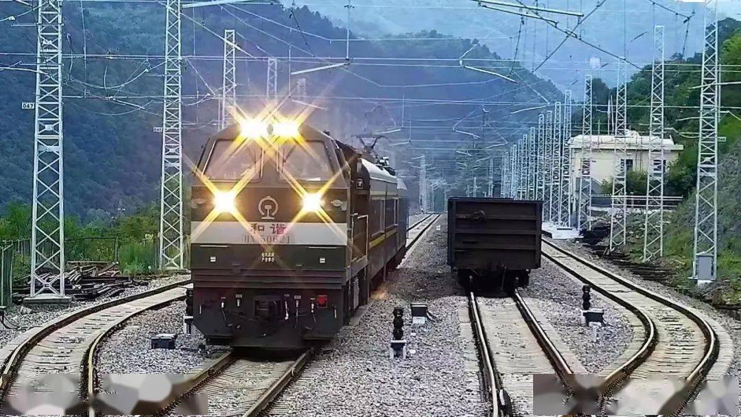 告别内燃,铜川梅七铁路进入电气化时代_施工_改造_梅七线