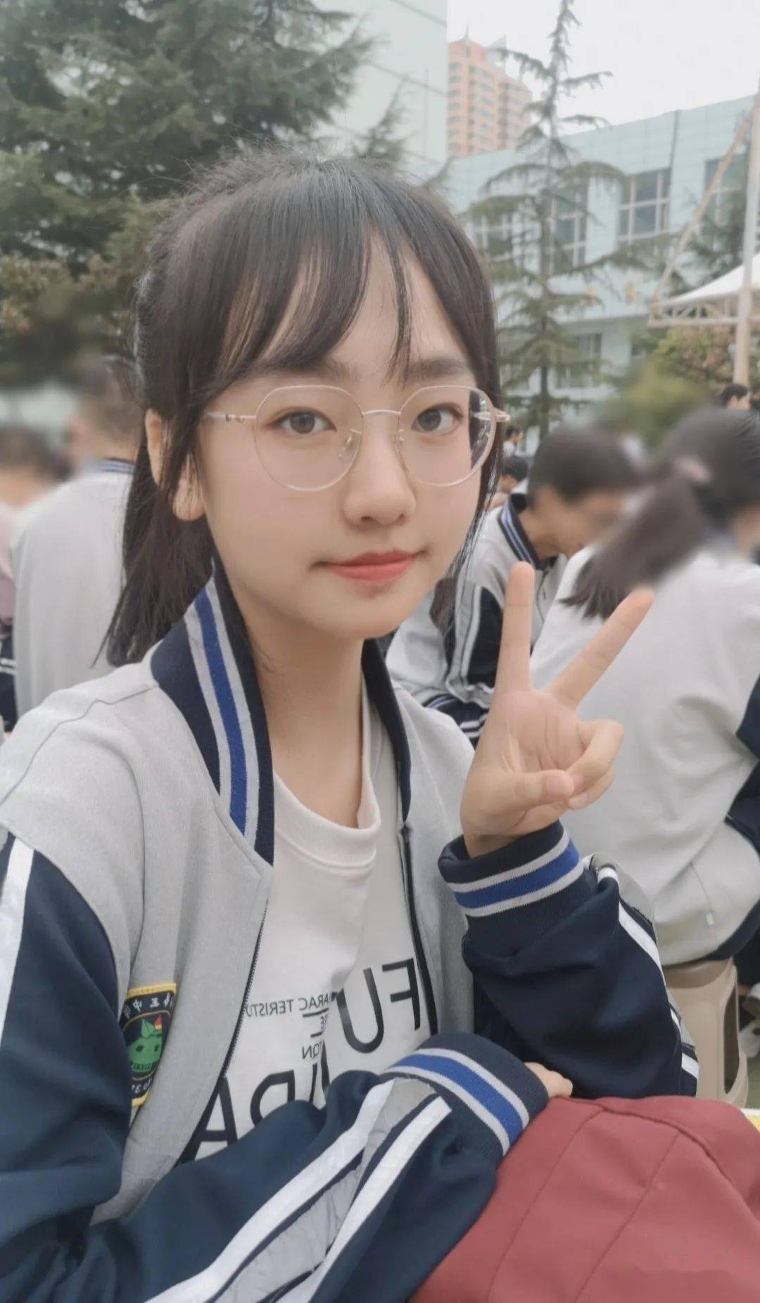 神仙颜值2022深大新生爆照第一期快来把你的老乡带走深大荔知