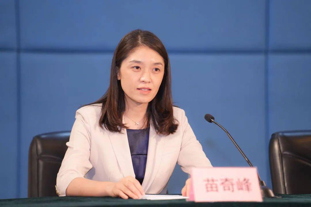 一是 自8月7日11时起对香洲区拱北街道全域开展大规模核酸筛查,对阳性