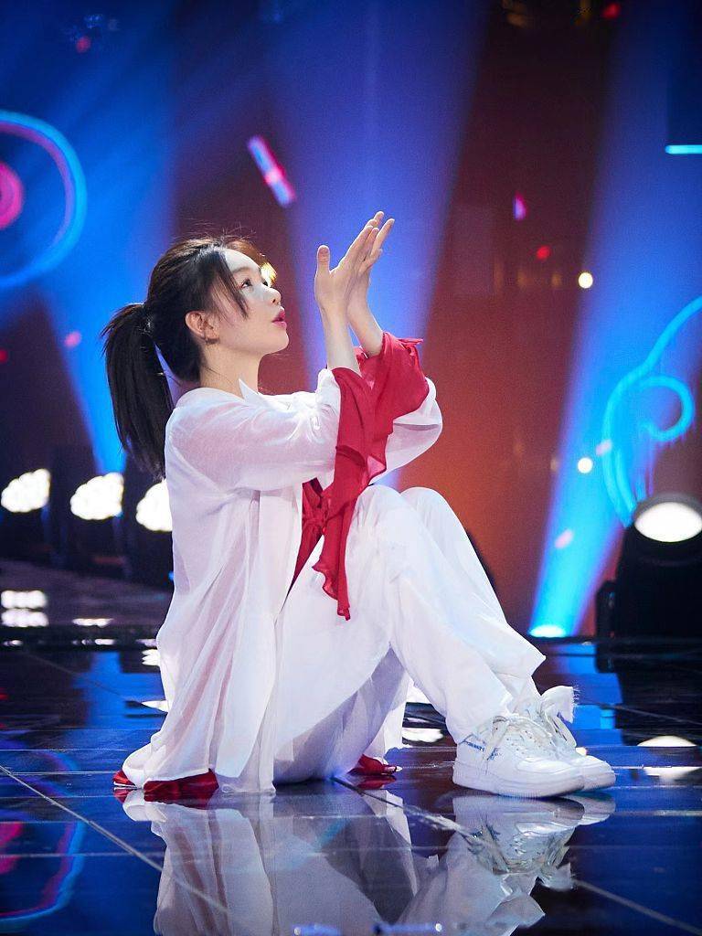 徐梦洁蒙面舞王舞台山海花絮写真舞姿优美动人心魄