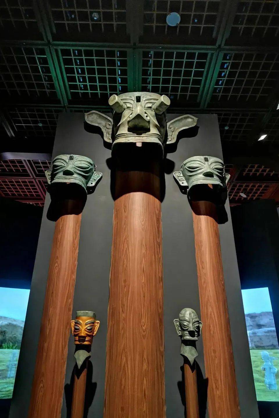 新展67理解三星堆重现三星堆祭祀场景