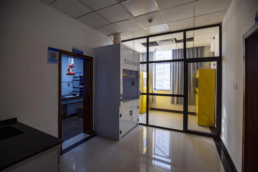 这里是法医学系!