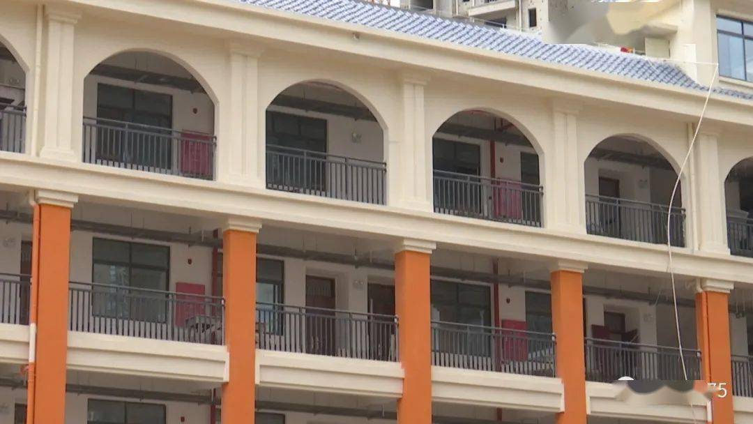 规划设立30个班级 龙腾小学预计秋季开学可投入使用_梧州_大楼_建设
