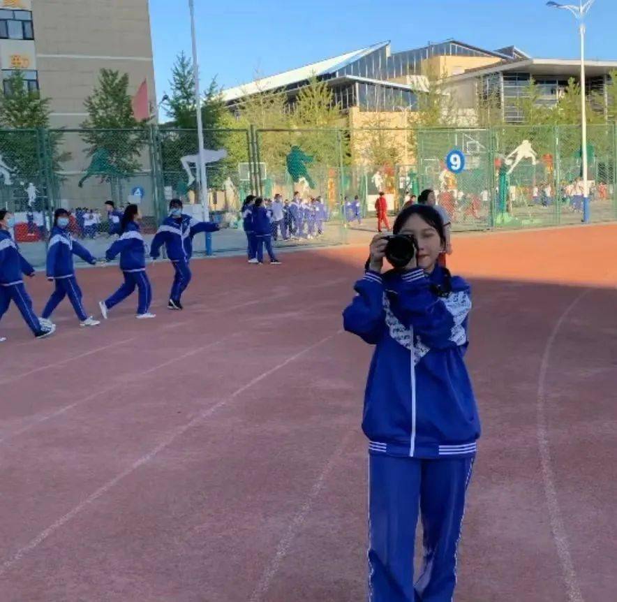 北京50中学校服图片