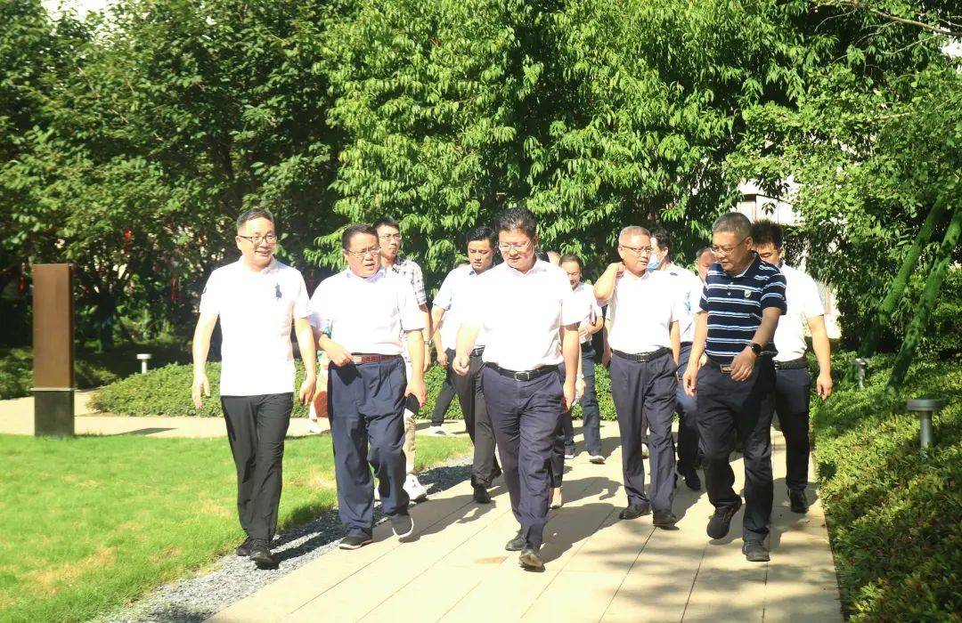 李黎武,齐爱社等参加.