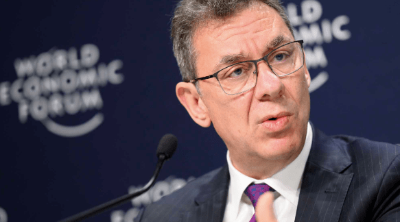 辉瑞疫苗集团ceo确诊新冠!已打4针!仍然防不住!网民:果然没用?