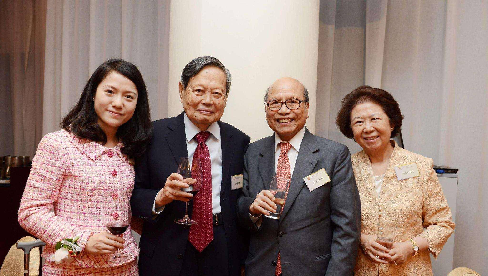 100岁的杨振宁如何称呼翁帆的父母?