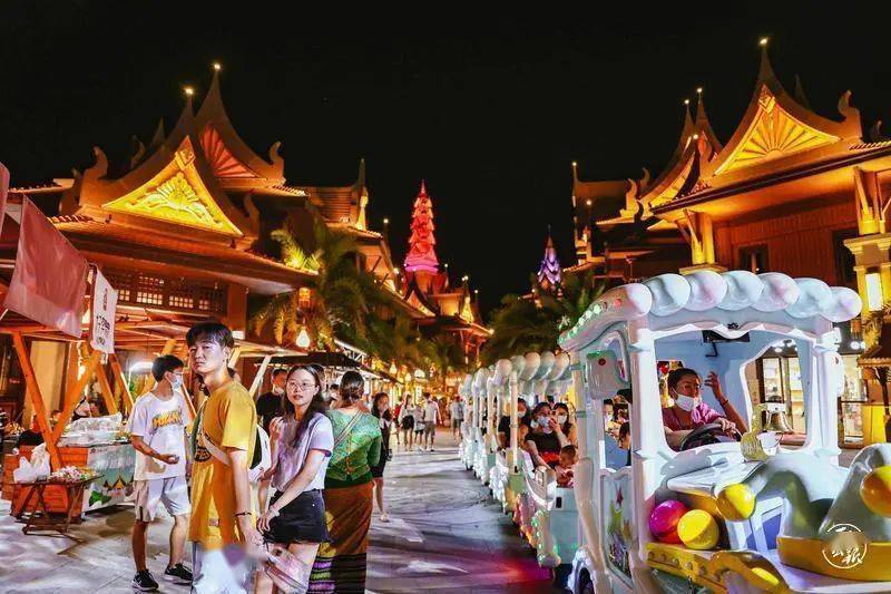 芒市| 傣族古镇"夜态"之美 激发文旅新活力_文化_德宏_旅游