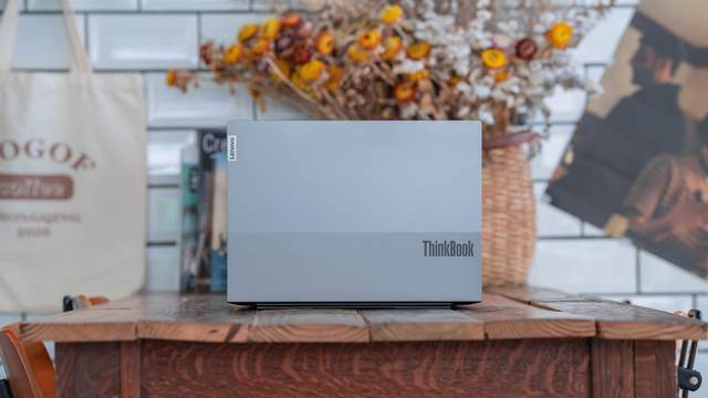 AMD 锐龙 7 6800H + RTX 2050 的 ThinkBook 14+,如何在轻薄本里卷出新境界?