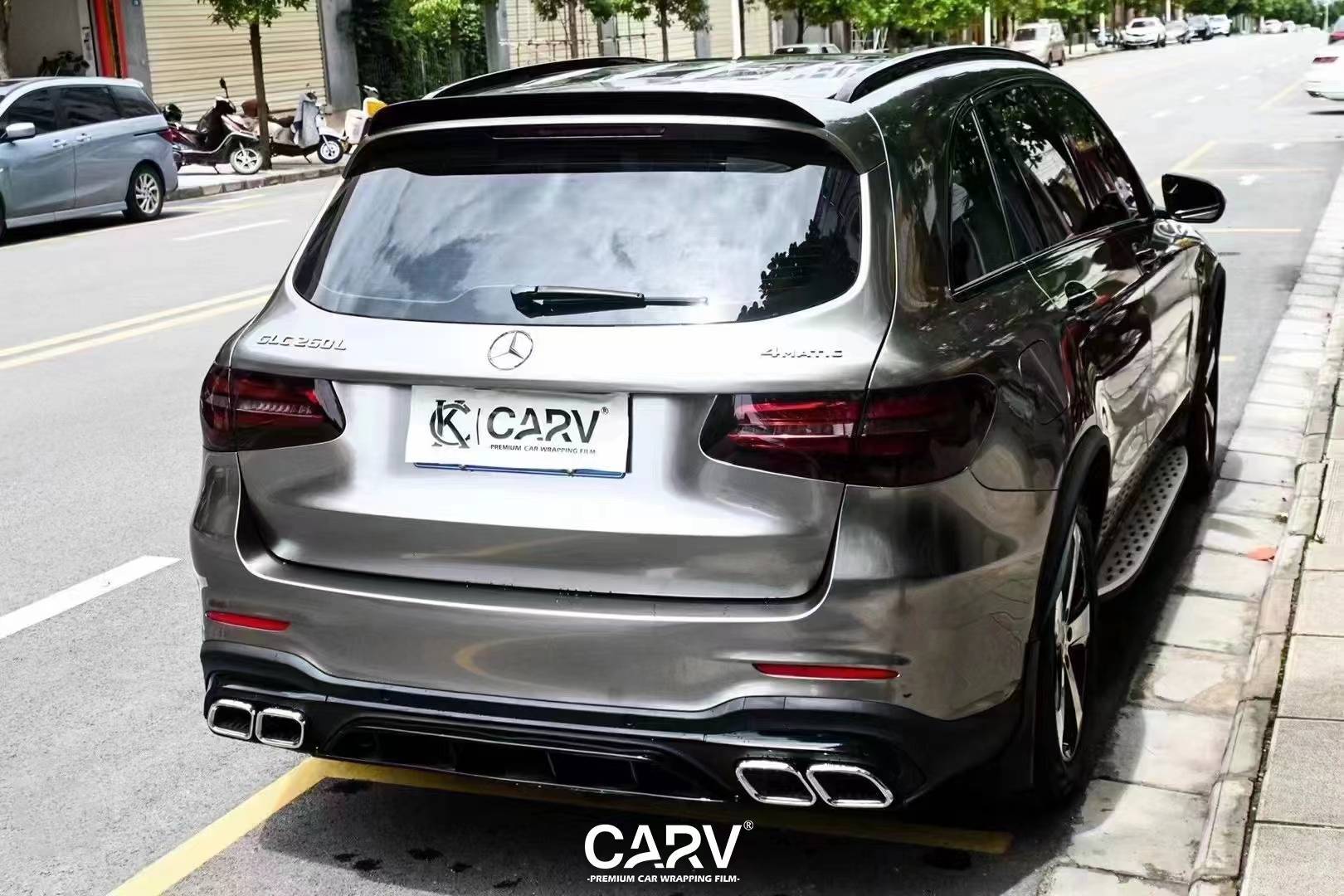 奔驰glc260卡孚白金液态金属银改色膜,金属光泽闪耀炫丽_搜狐汽车