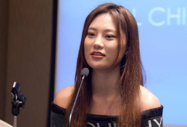 新一代九球天后刘莎莎,16岁胜潘晓婷夺世界冠军,现婚后生活幸福_台球