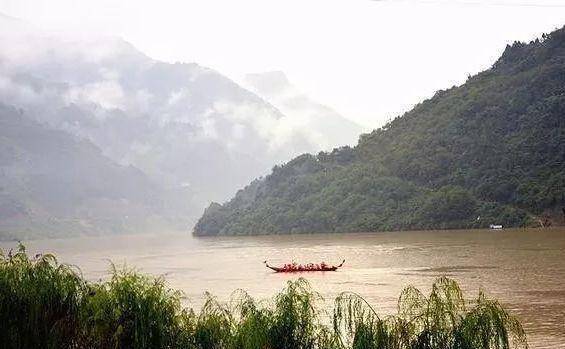 在陕西也有水乡，犹如世外桃源，位于汉江旁，古朴典雅，交通便利