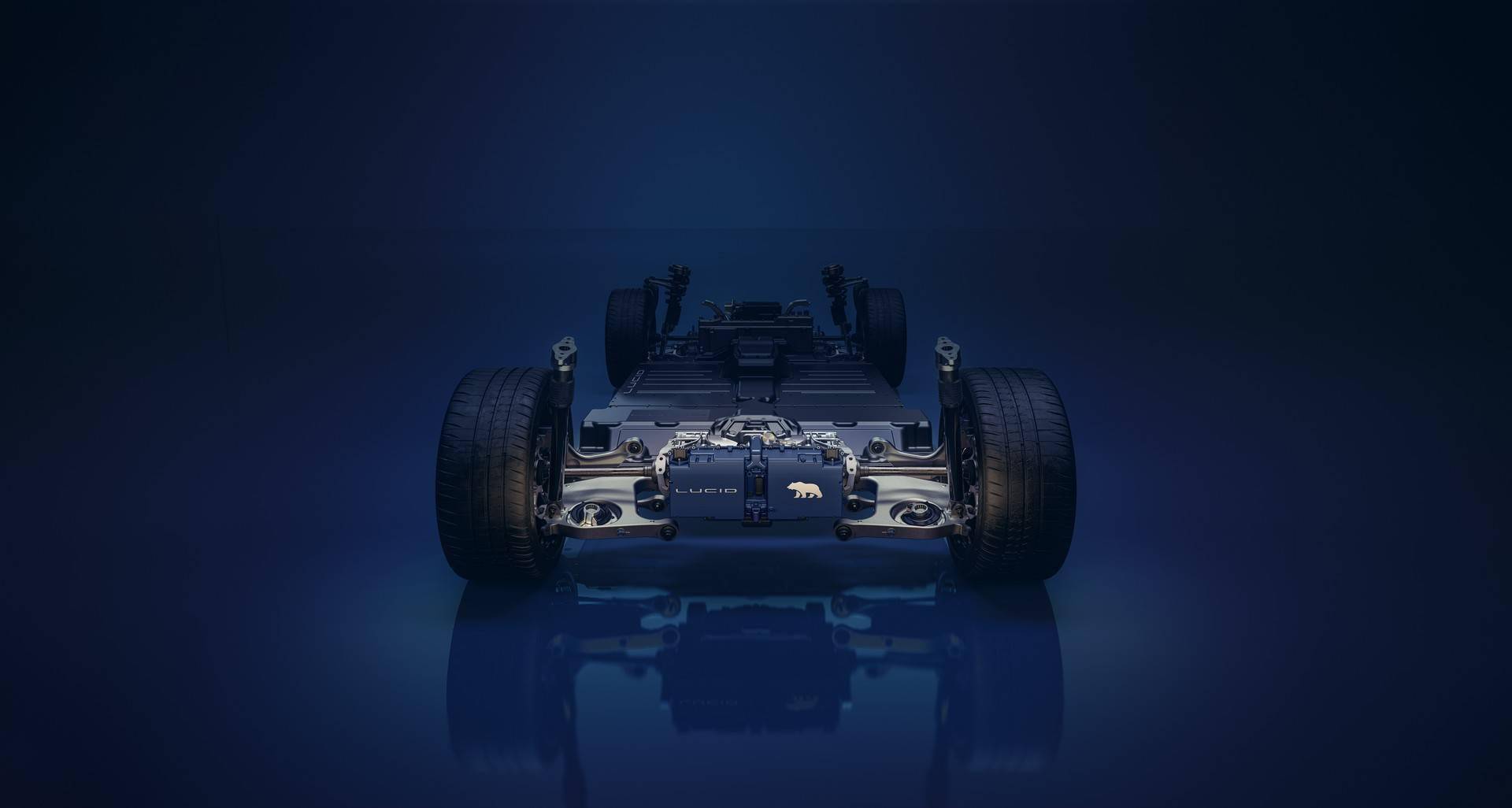 采用三电机动力系统,lucid air sapphire 拥有超过 1,200 马力_搜狐